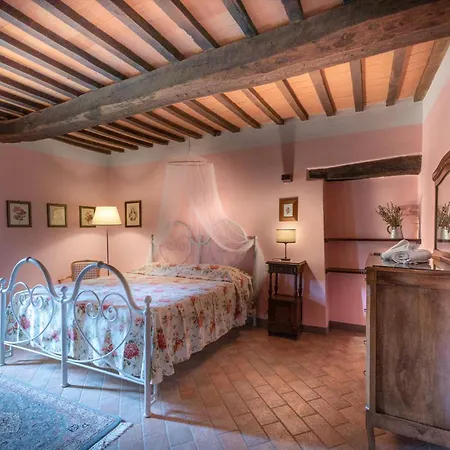 Apartment Beautiful In Casole dʼElsa